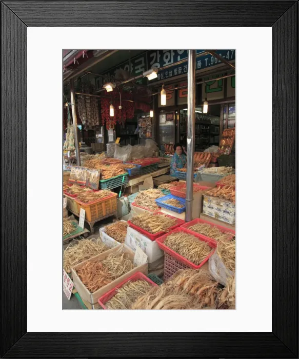 Framed Print : Ginseng, Gyeongdong Market, largest Asian medicine market in Korea, Seoul Framed Print : Ginseng, Gyeongdong Market, largest Asian medicine market in Korea, Seoul
