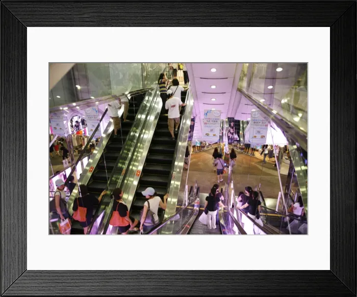 Framed Print : Shopping mall, Seoul, South Korea, Asia Framed Print : Shopping mall, Seoul, South Korea, Asia