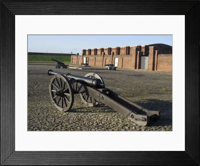 Framed Print : Cannon at Tilbury Fort used from the 16th to the 20th century, Tilbury Framed Print : Cannon at Tilbury Fort used from the 16th to the 20th century, Tilbury