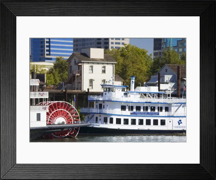 Framed Print : Empress Hornblower tour boat on the Sacramento River, Old Town Sacramento