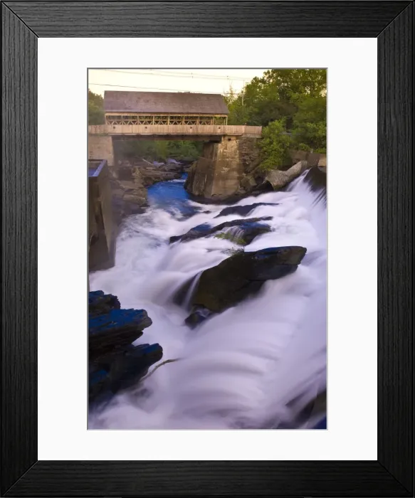 Framed Print : Covered bridge, Quechee, Vermont, New England, United States of America, North America