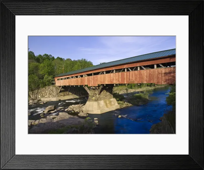 Framed Print : Covered bridge, Taftsville, Vermont, New England, United States of America, North America Framed Print : Covered bridge, Taftsville, Vermont, New England, United States of America, North America