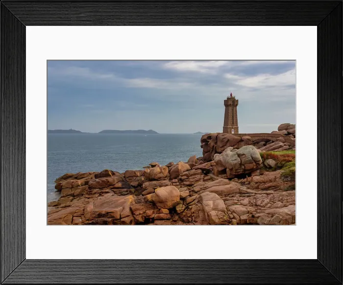 Framed Print : Pink Granite Coast (Cote de Granit Rose), Ploumanac'h, Perros-Guirec, Cotes-d'Armor, Brittany, France, Europe Framed Print : Pink Granite Coast (Cote de Granit Rose), Ploumanac'h, Perros-Guirec, Cotes-d'Armor, Brittany, France, Europe