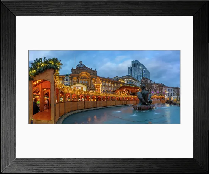 Framed Print : View of Christmas Market stalls in Victoria Square, Birmingham, West Midlands, England, United Kingdom, Europe Framed Print : View of Christmas Market stalls in Victoria Square, Birmingham, West Midlands, England, United Kingdom, Europe