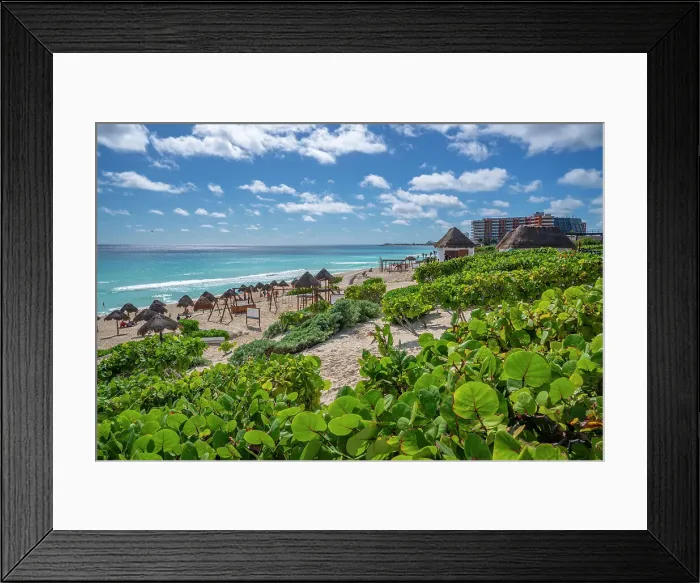 Framed Print : View of long white sandy beach at Playa Delfines, Hotel Zone, Cancun, Caribbean Coast, Yucatan Peninsula, Mexico, North America Framed Print : View of long white sandy beach at Playa Delfines, Hotel Zone, Cancun, Caribbean Coast, Yucatan Peninsula, Mexico, North America