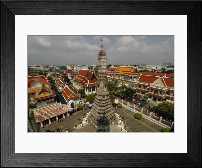 Framed Print : Wat Arun Ratchawararam Ratchawaramahawihan (Wat Arun) (Temple of Dawn), a Buddhist temple in the Bangkok Yai district of Bangkok, Thailand, South East Asia, Asia Framed Print : Wat Arun Ratchawararam Ratchawaramahawihan (Wat Arun) (Temple of Dawn), a Buddhist temple in the Bangkok Yai district of Bangkok, Thailand, South East Asia, Asia
