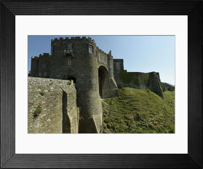 Framed Print : Dover Castle, Dover, Kent, England, United Kingdom, Europe Framed Print : Dover Castle, Dover, Kent, England, United Kingdom, Europe