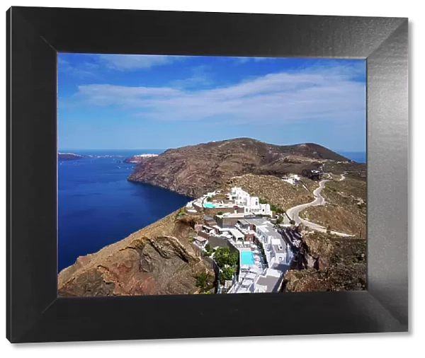 Hotels at the edge of the caldera, Santorini (Thira) Island, Cyclades, Greek Islands, Greece, Europe