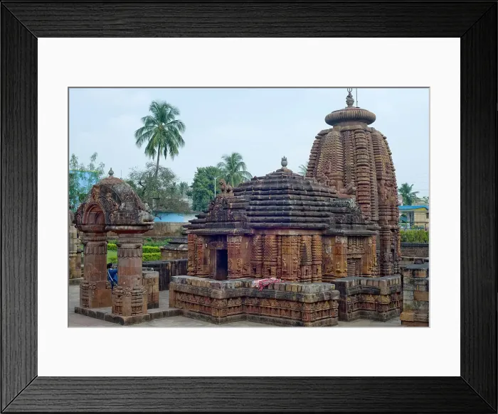 Framed Print : The 9th century Mukteswara Temple dedicated to the Hindu deity Shiva in Bhubaneswar, nicknamed the City of Temples, Bhubaneswar, Odisha, India, Asia Framed Print : The 9th century Mukteswara Temple dedicated to the Hindu deity Shiva in Bhubaneswar, nicknamed the City of Temples, Bhubaneswar, Odisha, India, Asia