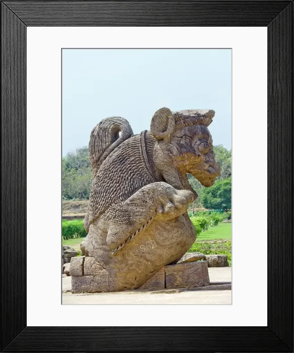 Framed Print : Stone statue of a mythical creature among ruins in the grounds of the mid 13th century Sun Temple, dedicated to Surya, the Hindu Sun God, constructed as a twelve-wheeled chariot drawn by seven horses, UNESCO World Heritage Site, Konarak