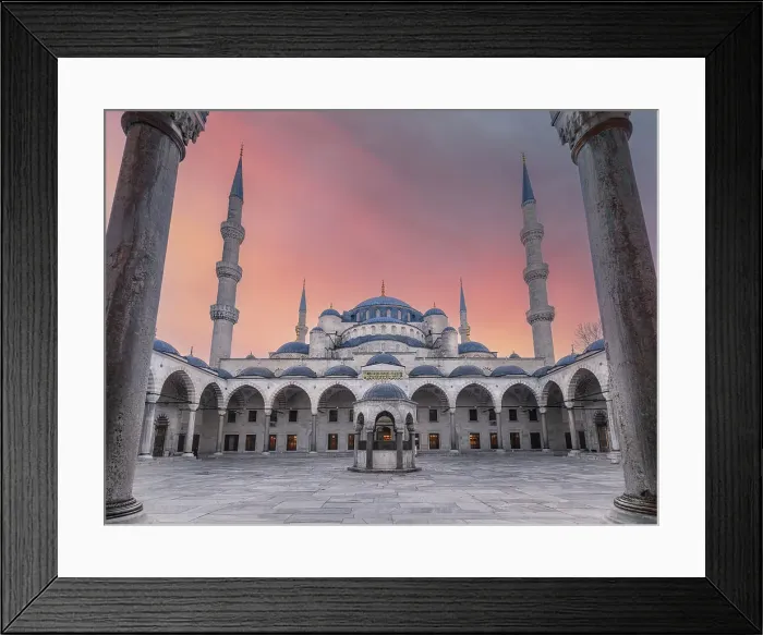 Framed Print : Sultanahmet camii (Blue Mosque) at sunrise, UNESCO World Heritage Site, Istanbul, Turkey, Europe