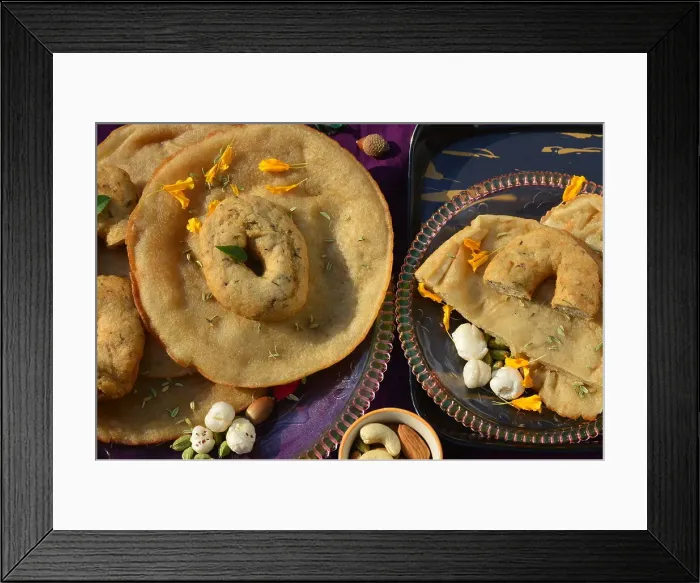 Framed Print : Bhalla babru, malpua, traditional snack dishes, sweet item in festivals and marriages, Mandi, Himachal Pradesh, India, Asia