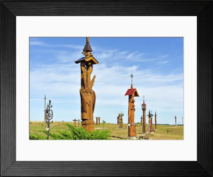 Framed Print : Sculptures of angels made of oak wood on the Hill of Angels, near Trakai, Lithuania, Europe Framed Print : Sculptures of angels made of oak wood on the Hill of Angels, near Trakai, Lithuania, Europe