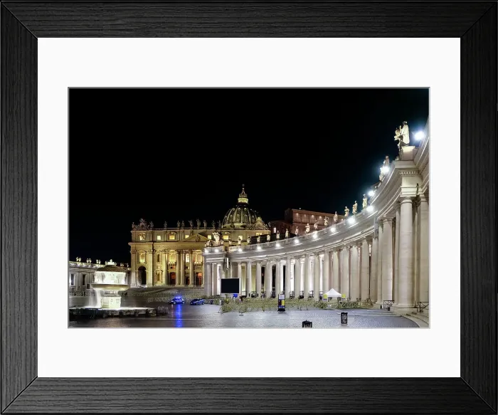 Framed Print : Night scene of Saint Peter's Square in Vatican City, the papal enclave in Rome, with St. Peter's Basilica in the background, UNESCO World Heritage Site, Rome, Lazio, Italy, Europe