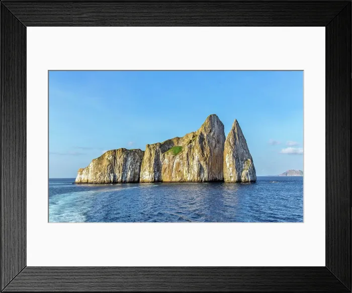 Framed Print : Kicker Rock, a volcanic formation near the island of San Cristobal, a popular spot for snorkelling, Galapagos Islands, UNESCO World Heritage Site, Ecuador, South America Framed Print : Kicker Rock, a volcanic formation near the island of San Cristobal, a popular spot for snorkelling, Galapagos Islands, UNESCO World Heritage Site, Ecuador, South America