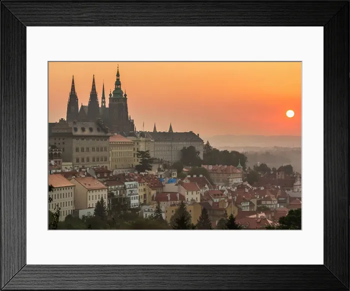 Framed Print : Prague Castle at sunrise, UNESCO World Heritage Site, UNESCO World Heritage Site, Prague, Czech Republic (Czechia), Europe Framed Print : Prague Castle at sunrise, UNESCO World Heritage Site, UNESCO World Heritage Site, Prague, Czech Republic (Czechia), Europe