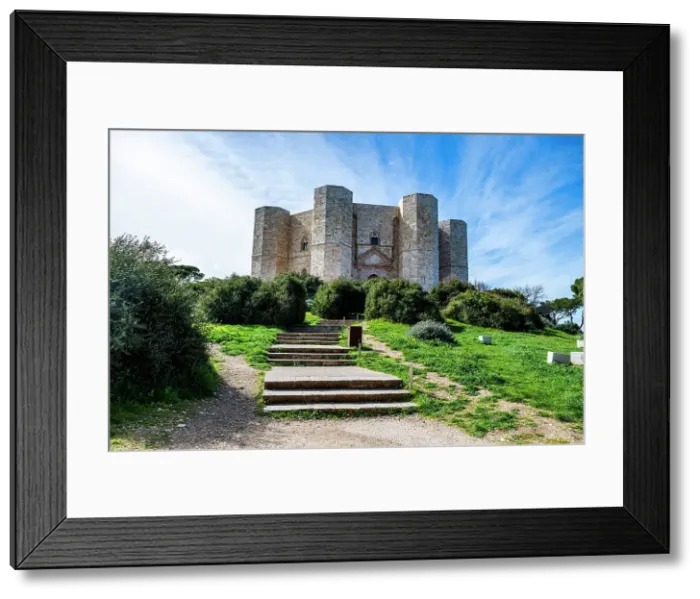 Framed Print : Castel del Monte, UNESCO World Heritage Site, Apulia, Italy, Europe Framed Print : Castel del Monte, UNESCO World Heritage Site, Apulia, Italy, Europe