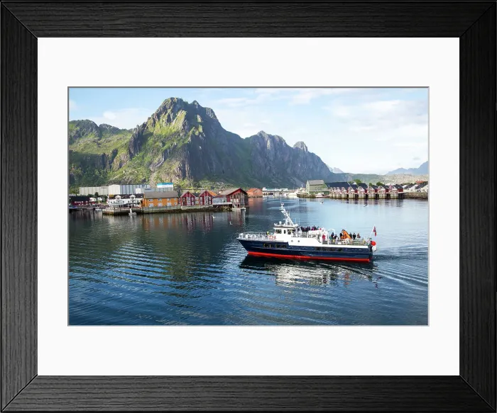 Framed Print : Tourist boat in harbour at Svolvaer, Lofoten Islands, Nordland, Norway, Scandinavia, Europe Framed Print : Tourist boat in harbour at Svolvaer, Lofoten Islands, Nordland, Norway, Scandinavia, Europe