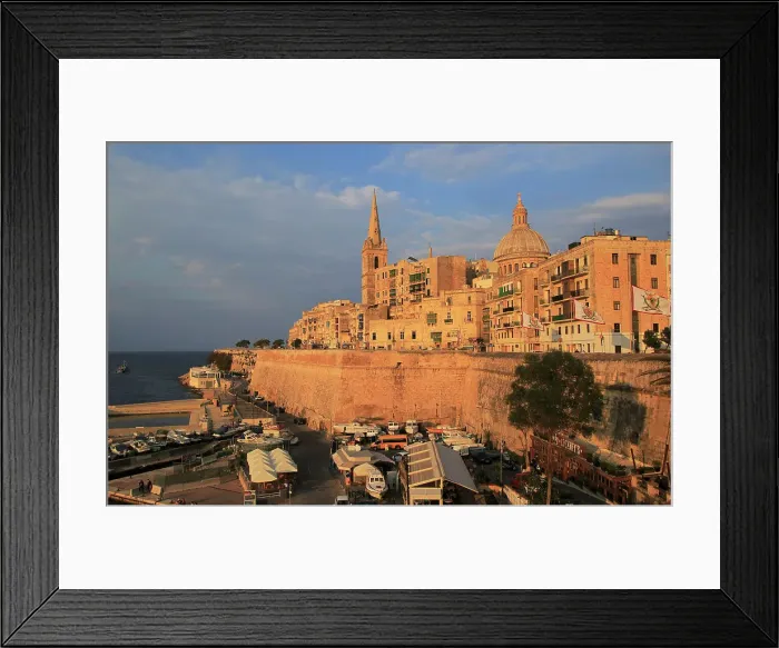 Framed Print : Golden warm evening light on buildings and churches, including dome of Our Lady of Mount Carmel church, UNESCO World Heritage Site, Valletta, Malta, Mediterranean, Europe Framed Print : Golden warm evening light on buildings and churches, including dome of Our Lady of Mount Carmel church, UNESCO World Heritage Site, Valletta, Malta, Mediterranean, Europe