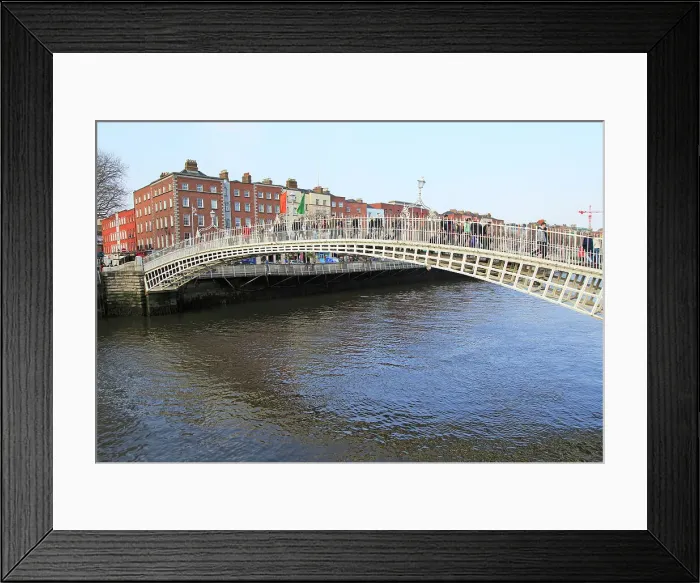 Framed Print : Ha'penny Bridge, historic pedestrian bridge built 1816, crossing River Liffey, city of Dublin, Republic of Ireland, Europe Framed Print : Ha'penny Bridge, historic pedestrian bridge built 1816, crossing River Liffey, city of Dublin, Republic of Ireland, Europe