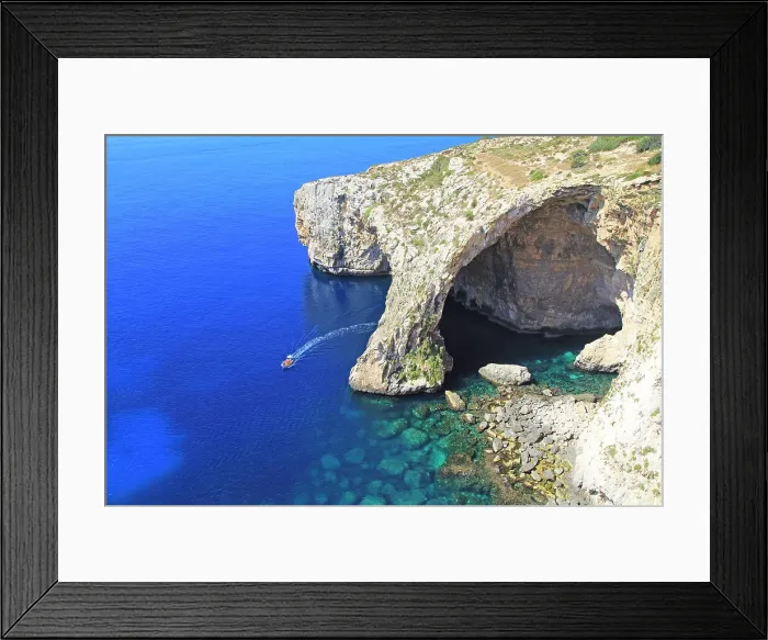 Framed Print : The Blue Grotto natural sea arch and cliffs, Wied iz-Zurrieq, Malta, Mediterranean, Europe Framed Print : The Blue Grotto natural sea arch and cliffs, Wied iz-Zurrieq, Malta, Mediterranean, Europe