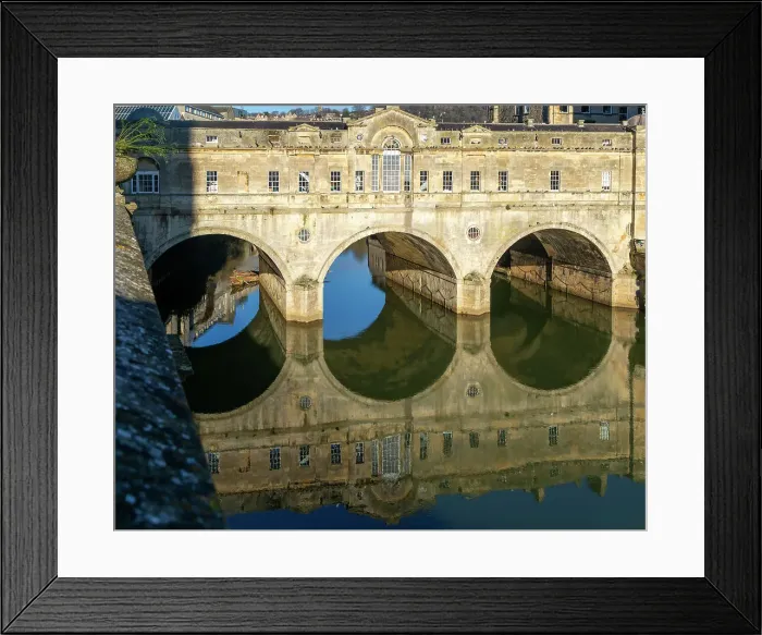 Framed Print : Pulteney Bridge reflected in water of River Avon, UNESCO World Heritage Site, Bath, Somerset, England, United Kindom, Europe Framed Print : Pulteney Bridge reflected in water of River Avon, UNESCO World Heritage Site, Bath, Somerset, England, United Kindom, Europe