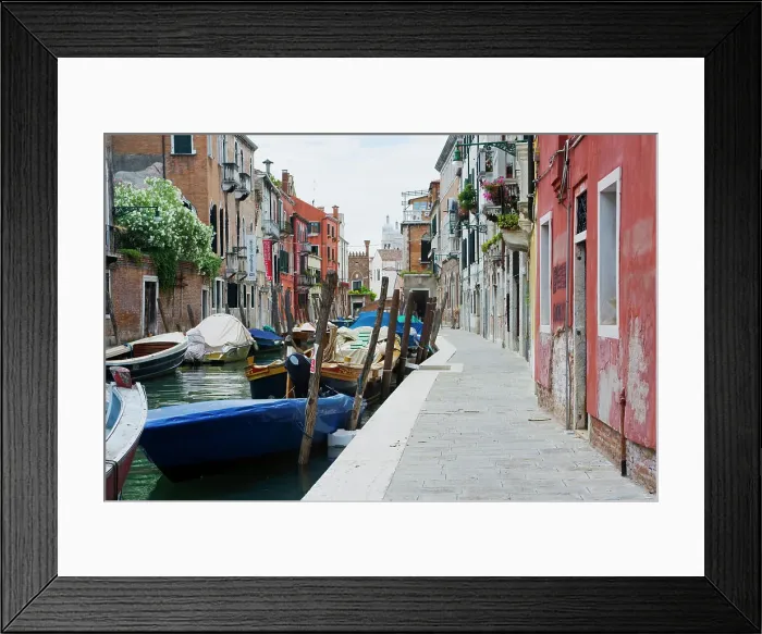 Framed Print : The Fondamenta Del Squero, Venice, UNESCO World Heritage Site, Veneto, Italy, Europe Framed Print : The Fondamenta Del Squero, Venice, UNESCO World Heritage Site, Veneto, Italy, Europe