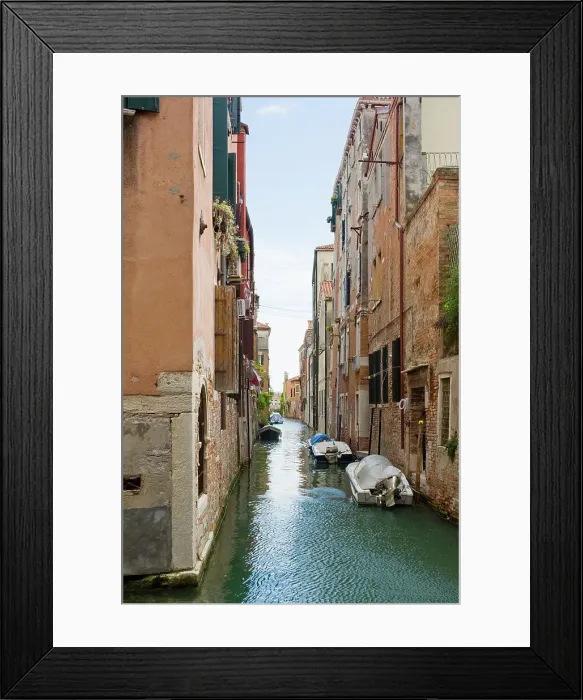 Framed Print : A tiny section of the city's maze of canals and narrow waterways, Venice, UNESCO World Heritage Site, Veneto, Italy, Europe Framed Print : A tiny section of the city's maze of canals and narrow waterways, Venice, UNESCO World Heritage Site, Veneto, Italy, Europe