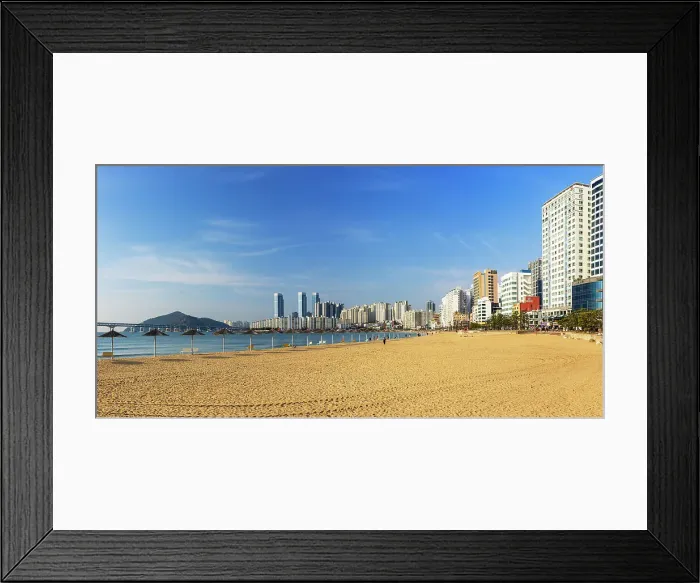 Framed Print : Gwangalli beach, Busan, South Korea, Asia Framed Print : Gwangalli beach, Busan, South Korea, Asia