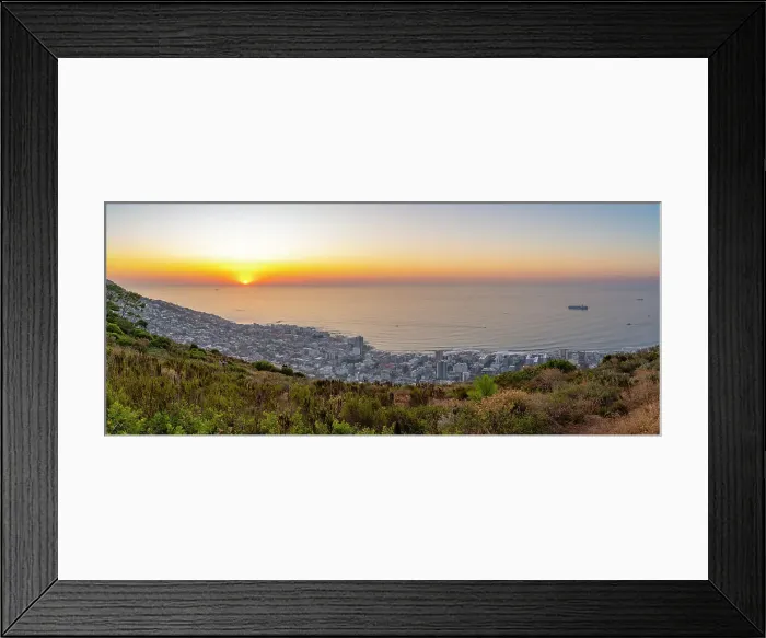 Framed Print : View of Bantry Bay at sunset from Signal Hill, Cape Town, Western Cape, South Africa, Africa Framed Print : View of Bantry Bay at sunset from Signal Hill, Cape Town, Western Cape, South Africa, Africa