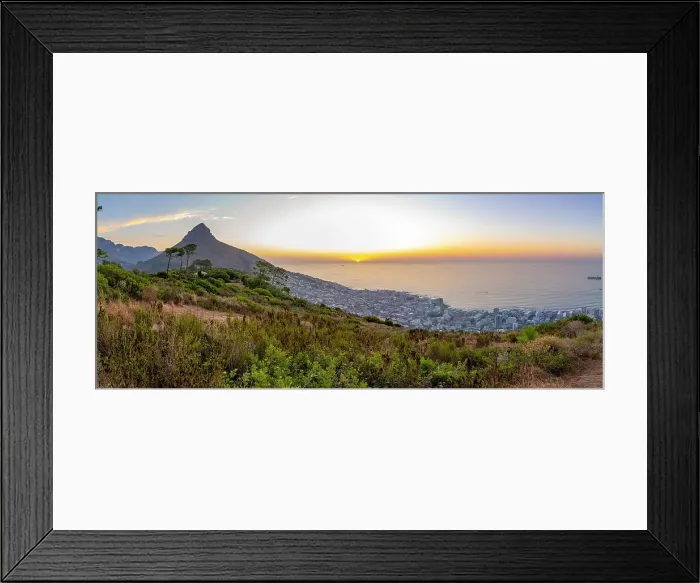 Framed Print : View of Lion's Head and Bantry Bay at sunset from Signal Hill, Cape Town, Western Cape, South Africa, Africa Framed Print : View of Lion's Head and Bantry Bay at sunset from Signal Hill, Cape Town, Western Cape, South Africa, Africa
