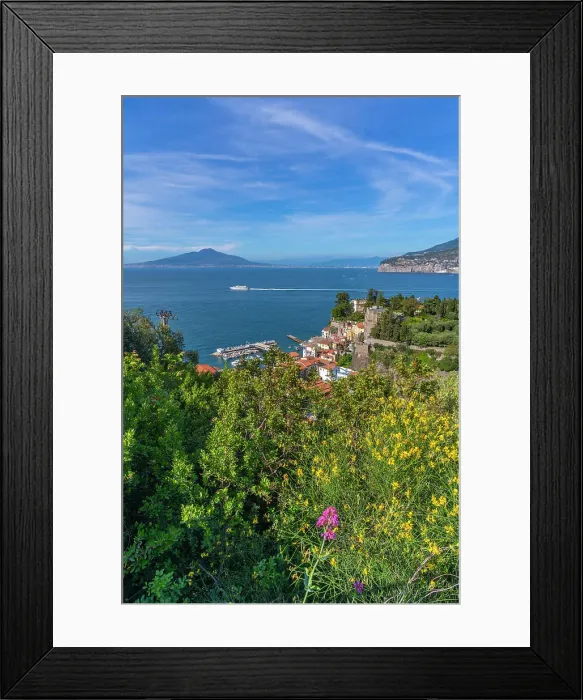Framed Print : Panoramic view of Sorrento and Mount Vesuvius and Bay of Naples, Sorrento, Campania, Italy, Mediterranean, Europe Framed Print : Panoramic view of Sorrento and Mount Vesuvius and Bay of Naples, Sorrento, Campania, Italy, Mediterranean, Europe