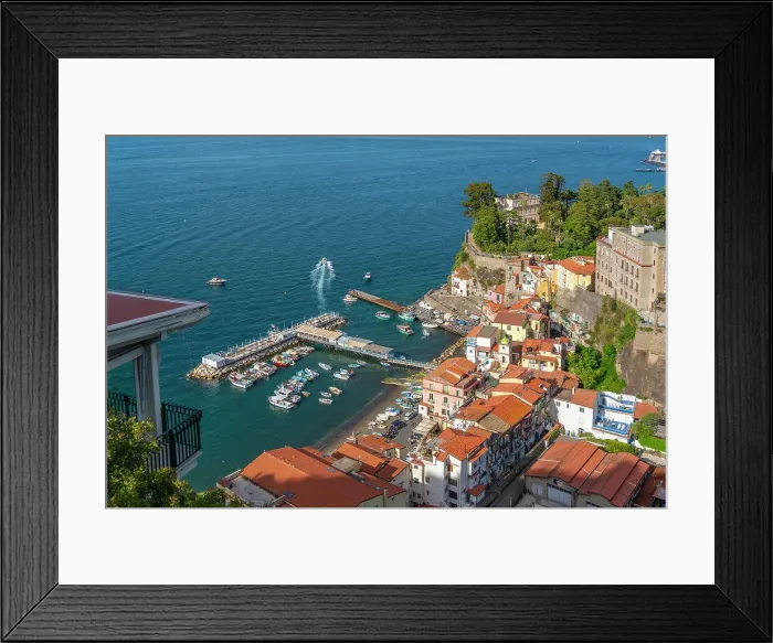 Framed Print : View of Sorrento harbour and Bay of Naples, Sorrento, Campania, Italy, Mediterranean, Europe Framed Print : View of Sorrento harbour and Bay of Naples, Sorrento, Campania, Italy, Mediterranean, Europe