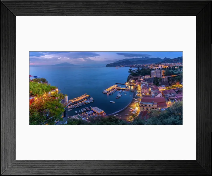 Framed Print : Panoramic view of Sorrento, Mount Vesuvius and Bay of Naples at dusk, Sorrento, Campania, Italy, Mediterranean, Europe Framed Print : Panoramic view of Sorrento, Mount Vesuvius and Bay of Naples at dusk, Sorrento, Campania, Italy, Mediterranean, Europe