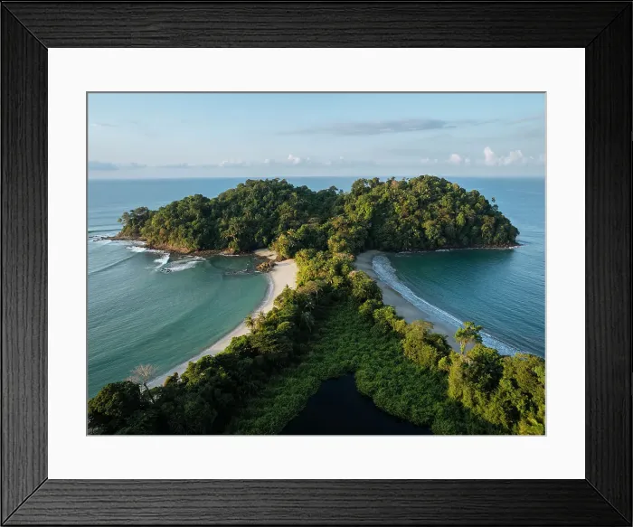 Framed Print : Manuel Antonio Beach, Manuel Antonio National Park, Puntarenas Province, Costa Rica, Central America Framed Print : Manuel Antonio Beach, Manuel Antonio National Park, Puntarenas Province, Costa Rica, Central America