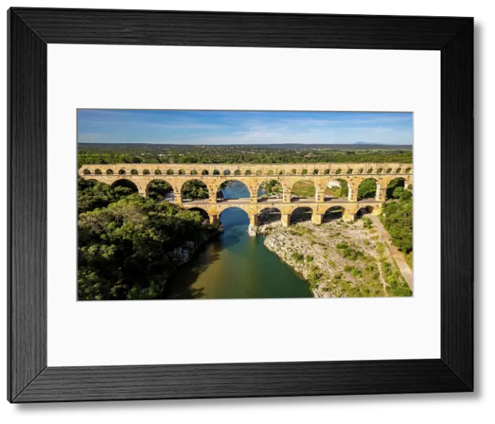 Framed Print : The Pont du Gard, a Roman aqueduct, UNESCO World Heritage Site, Vers-Pont-du-Guard, Occitanie, France, Europe Framed Print : The Pont du Gard, a Roman aqueduct, UNESCO World Heritage Site, Vers-Pont-du-Guard, Occitanie, France, Europe