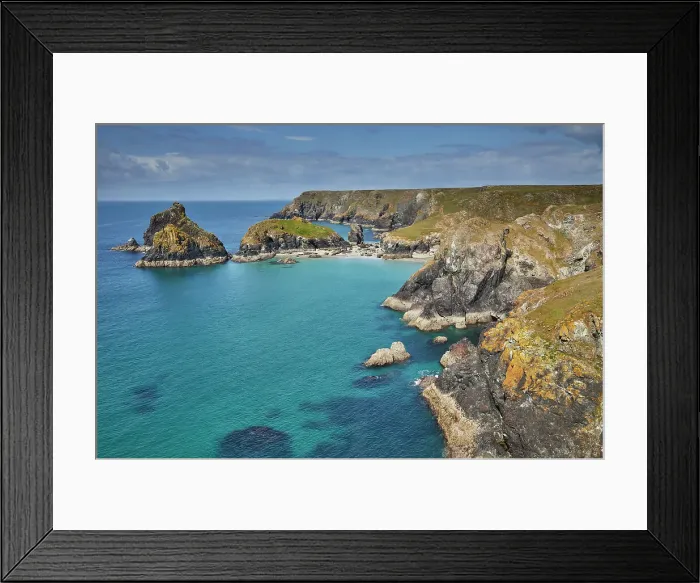 Framed Print : The stunning beach, rocks and cliffs at Kynance Cove, seen at at low tide, near the Lizard Point, Cornwall, England, United Kingdom, Europe Framed Print : The stunning beach, rocks and cliffs at Kynance Cove, seen at at low tide, near the Lizard Point, Cornwall, England, United Kingdom, Europe