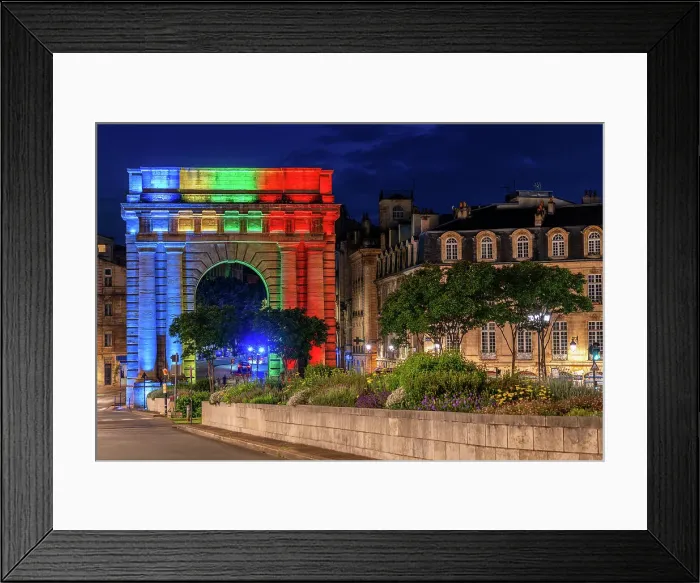 Framed Print : The Burgundy Gate (Porte de Bourgogne), illuminated at night, Bordeaux, Gironde, Aquitaine, France, Europe Framed Print : The Burgundy Gate (Porte de Bourgogne), illuminated at night, Bordeaux, Gironde, Aquitaine, France, Europe