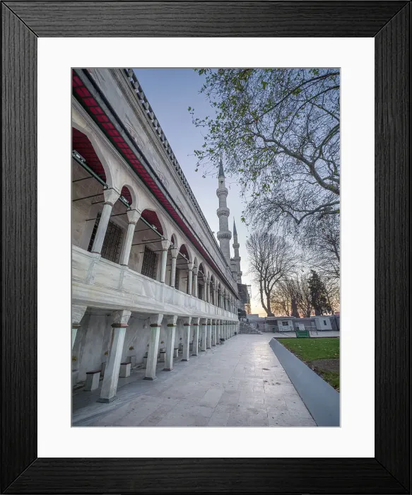 Framed Print : Exterior of Sultanahmet Camii (Blue Mosque) at sunrise, UNESCO World Heritage Site, Istanbul, Turkey, Europe Framed Print : Exterior of Sultanahmet Camii (Blue Mosque) at sunrise, UNESCO World Heritage Site, Istanbul, Turkey, Europe