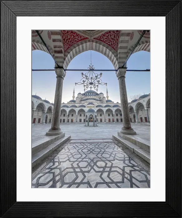 Framed Print : Exterior of Sultanahmet Camii (Blue Mosque) at sunrise, UNESCO World Heritage Site, Istanbul, Turkey, Europe Framed Print : Exterior of Sultanahmet Camii (Blue Mosque) at sunrise, UNESCO World Heritage Site, Istanbul, Turkey, Europe