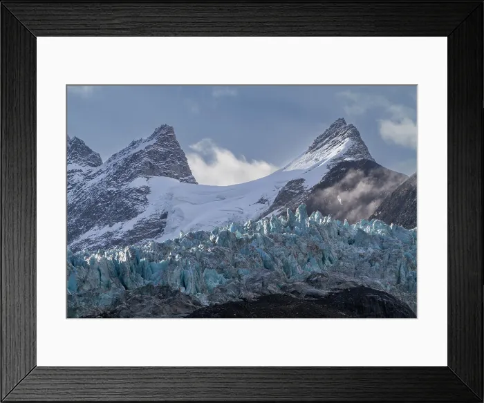 Framed Print : A view in Glacier Bay National Park and Preserve, UNESCO World Heritage Site, Southeast Alaska, United States of America, North America Framed Print : A view in Glacier Bay National Park and Preserve, UNESCO World Heritage Site, Southeast Alaska, United States of America, North America