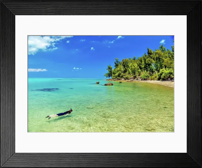 Framed Print : Snorkelling at Glass Beach, Ireland Island South, Somerset, Bermuda, Atlantic, North America Framed Print : Snorkelling at Glass Beach, Ireland Island South, Somerset, Bermuda, Atlantic, North America