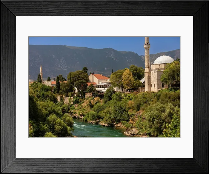 Framed Print : Buildings along the Neretva River, Mostar, Bosnia and Herzegovina, Europe Framed Print : Buildings along the Neretva River, Mostar, Bosnia and Herzegovina, Europe