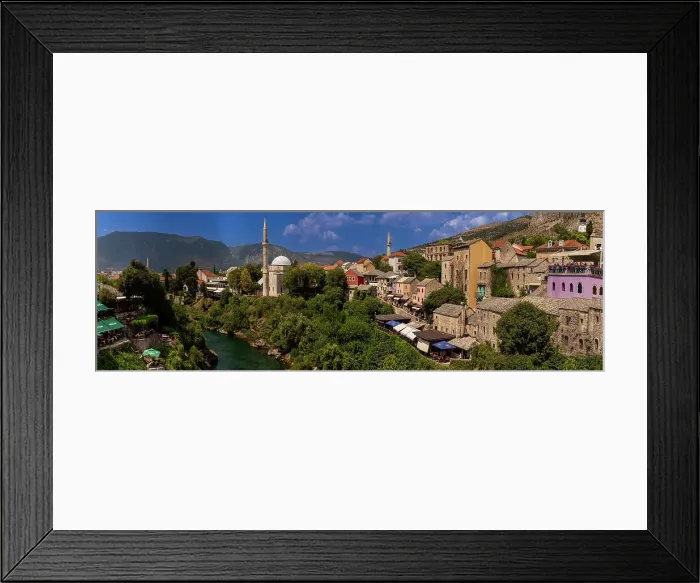 Framed Print : Neretva River cutting through Mostar, Bosnia and Herzegovina, Europe Framed Print : Neretva River cutting through Mostar, Bosnia and Herzegovina, Europe