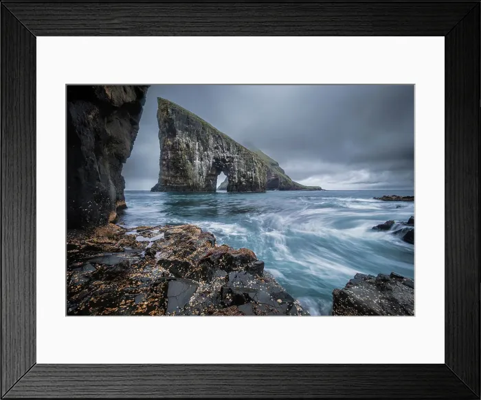 Framed Print : Dramatic Sea Arch of Drangarnir and waves crashing on the Faroe Islands coast, Faroe Islands, Denmark, Atlantic, Europe Framed Print : Dramatic Sea Arch of Drangarnir and waves crashing on the Faroe Islands coast, Faroe Islands, Denmark, Atlantic, Europe