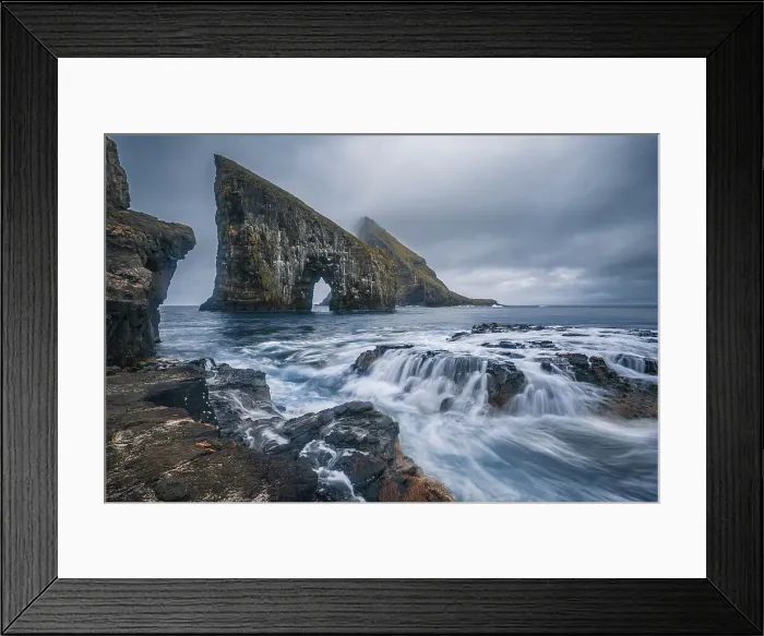 Framed Print : Dramatic Sea Arch of Drangarnir and waves crashing on the Faroe Islands coast, Faroe Islands, Denmark, Atlantic, Europe Framed Print : Dramatic Sea Arch of Drangarnir and waves crashing on the Faroe Islands coast, Faroe Islands, Denmark, Atlantic, Europe