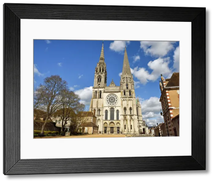 Framed Print : West facade of the Cathedral seen from the forecourt, UNESCO World Heritage Site, Chartres, Eure-et-Loir department, Centre region, France, Europe Framed Print : West facade of the Cathedral seen from the forecourt, UNESCO World Heritage Site, Chartres, Eure-et-Loir department, Centre region, France, Europe