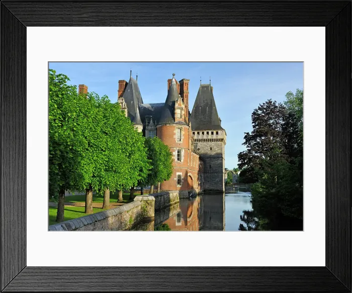 Framed Print : Chateau de Maintenon by the Eure river, Eure-et-Loir department, Centre-Val de Loire region, France, Europe Framed Print : Chateau de Maintenon by the Eure river, Eure-et-Loir department, Centre-Val de Loire region, France, Europe