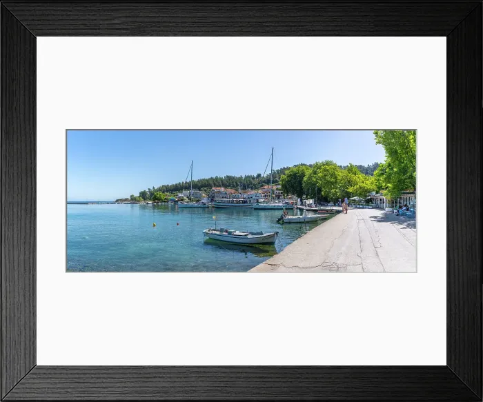 Framed Print : View of boats and harbour in Thassos Town, Thassos, Aegean Sea, Greek Islands, Greece, Europe Framed Print : View of boats and harbour in Thassos Town, Thassos, Aegean Sea, Greek Islands, Greece, Europe