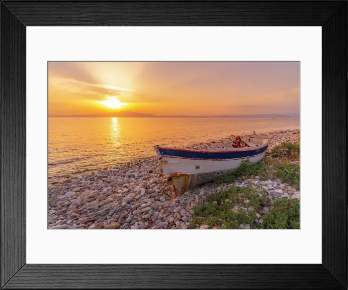 Framed Print : View of boat on pebble beach near Skala Kallirachis at sunset, Skala Kallirachis, Thassos, Aegean Sea, Greek Islands, Greece, Europe Framed Print : View of boat on pebble beach near Skala Kallirachis at sunset, Skala Kallirachis, Thassos, Aegean Sea, Greek Islands, Greece, Europe
